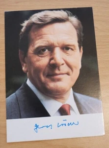 Autogrammkarte 7. deutscher Bundeskanzler Gerhard Schröder, handsigniert - Bild 1 von 2