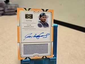 2024 Topps Definitive Patch Auto Ivan Rodriguez Orange /15 - Picture 1 of 4