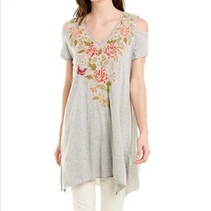 NEU JOHNNY WAS GRAU BESTICKT BLUMEN CECILE COLD SHOULDER TUNIKA GRÖSSE SMALL - Bild 1 von 10