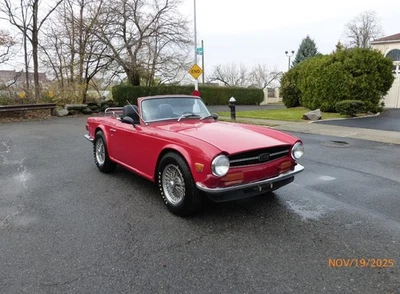 Triumph TR-6 1969 ruedas de alambre Foto 1 de 4