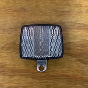 SCHWINN BICYCLE FRONT REFLECTOR FITS MANY SCHWINN BIKES - Picture 1 of 7