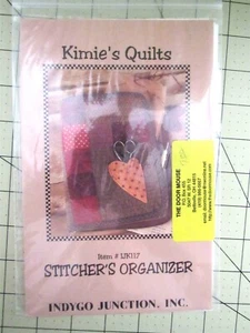 Stitcher's Organizer Modello Trapunta di Kimie's Quilts, Indygo Junction - Foto 1 di 2