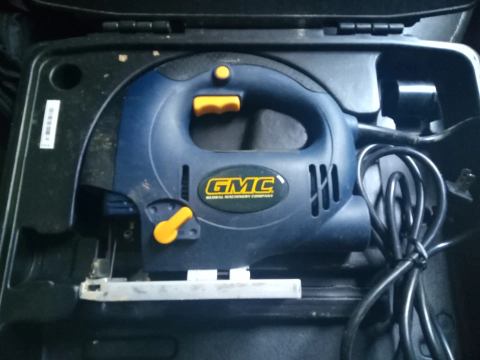 GMC Jigsaw - Image 1 of 1