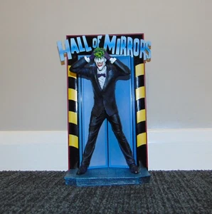 Diamond Select DC Comic Gallery PVC Diorama Joker The Killing Joke 25 cm - Imagen 1 de 17