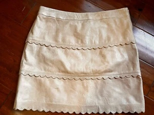 Minifalda festoneada ANTHROPOLOGIE LEIFSDOTTIR de cuero tostado castaño cremoso talla 6 - Imagen 1 de 10