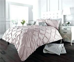 Blush  Pinched Pleat Comforter Set (Full/Queen) - Threshold