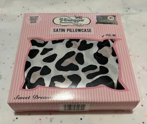 The Vintage Cosmetic Co. White Leopard Print Satin Pillowcase-Standard Size NIB - Picture 1 of 4