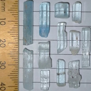 Beryl Aquamarine rough crystals raw natural loose gemstones bundle lot 31.5ct - Picture 1 of 6