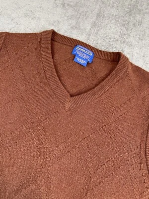 Vintage Pendleton Sweater Vest Mens (L) Lambswool V Neck Preppy Grandpa Argyle - Image 1 of 4