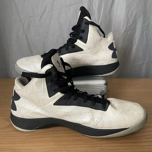 Herren Under Armour Schuhe Gr. 13 Micro G Torch Basketball weiß schwarz 1231588-100 - Bild 1 von 7