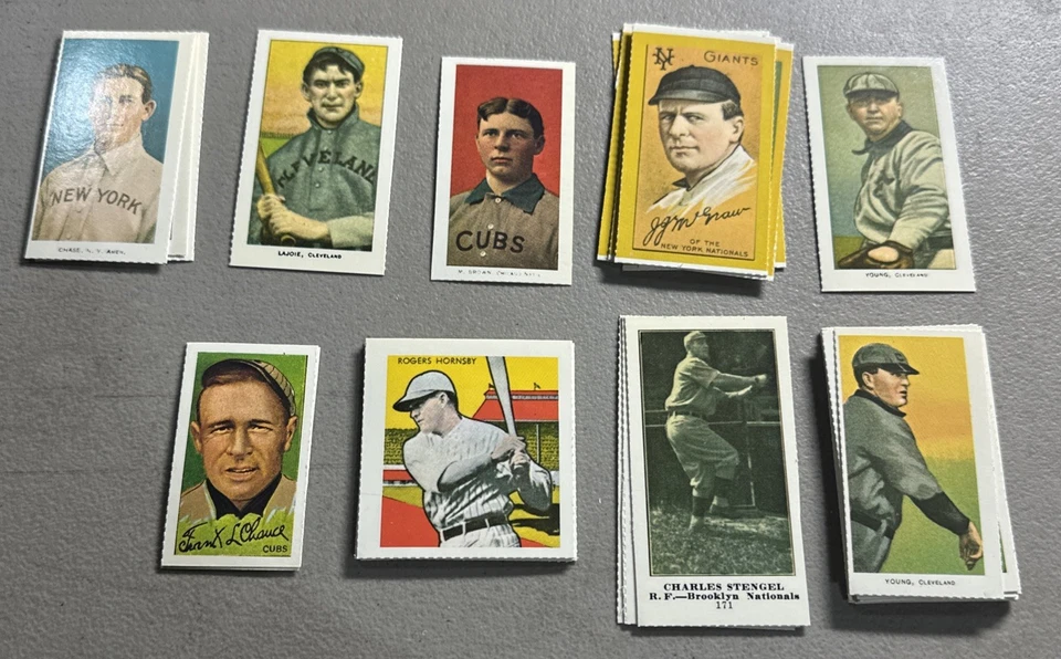 Lote de reimpresión Dover de colección Tarjetas. Diferentes años. (2) Tarjetas Cy Young, Hornsby. Foto 1 de 1