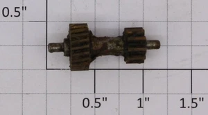 Lionel 397M-6 Coal Loader Worm Wheel & Shaft Assembly - Picture 1 of 1