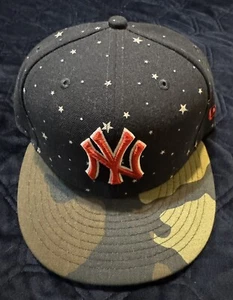 Y2K New Era 59FIFTY Americana Collection New York Yankees Hat 7 1/4 Glow in Dark - Picture 1 of 4