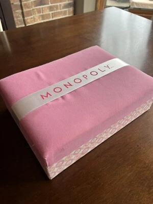 Monopoly Boutique Pink  Edition Toys R Us 2007 Parker Brothers Game Padded Box - Image 1 of 4