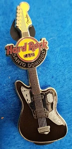 SANTO DOMINGO DR DARK BROWN FENDER ERA GUITAR SERIES 2010 Hard Rock Cafe PIN LE - Picture 1 of 1