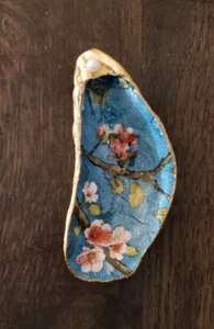 Oyster Shell SEASHELL Decoupage with Cherry Blossoms - Picture 1 of 2