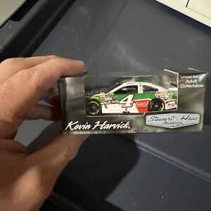 2015 Action 1/64 Kevin Harvick #4 Hunt Brothers Pizza