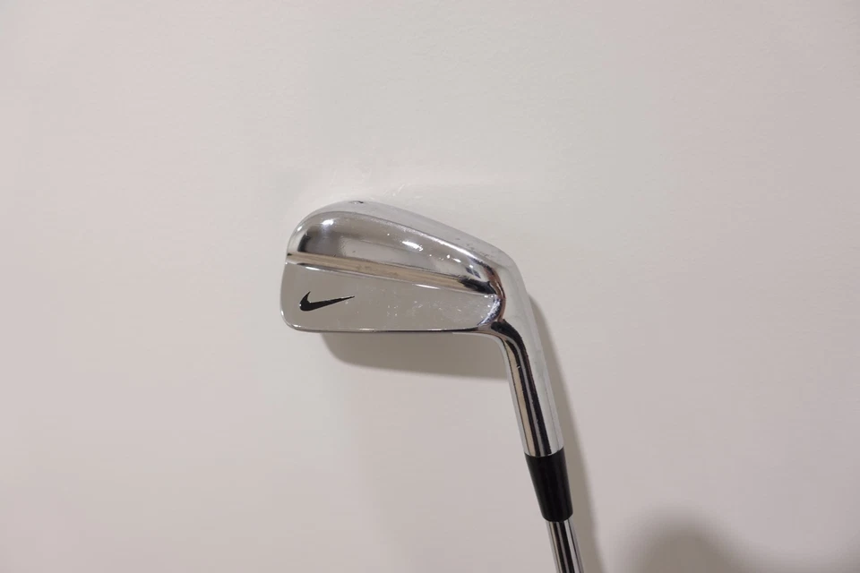 Nike Tour Blade MB Forjado 6 Hierro Derecha Golf Nike Regular Flex OG Grip 37.25" Foto 1 de 4