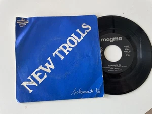 DISCO 45 GIRI NEW TROLLS SOLAMENTE TU LEGGI DESCRIZ. - Picture 1 of 2