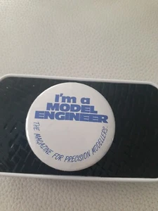 Insignia vintage de revista de ingeniero modelo - Imagen 1 de 3