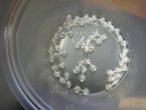 30 Medium 1/8" CRYSTAL Plastic Mono Eyes for Fly Tying - Picture 1 of 1
