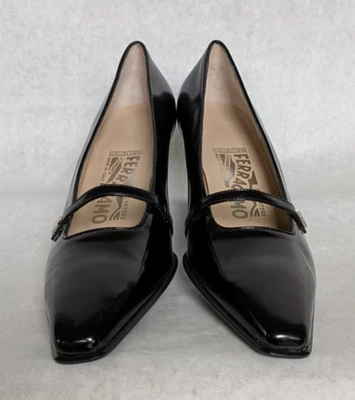 Salvatore Ferragamo Tacones Gatito Cuero Negro con Correa Talla 7 AA Nuevos Foto 1 de 4