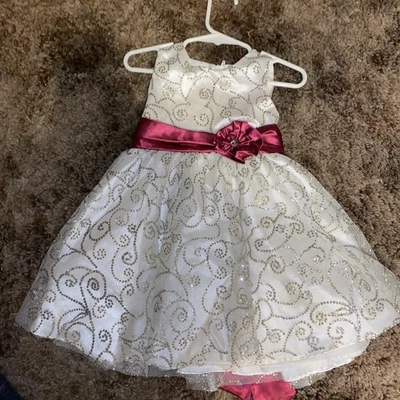 Vestido de Navidad Dorado y Champagne Brillante para Bebés Niñas Talla 24 Meses Foto 1 de 4