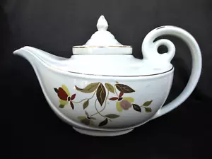 VINTAGE 1940'S MARY DUNBAR HEAVY PORCELAIN ALADDIN TEA POT BY HALLS - OHIO - Picture 1 of 5
