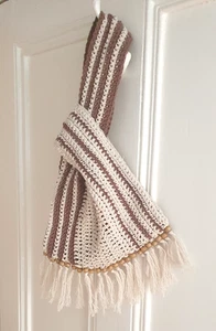 'JAPANISCHER KNOTEN' gehäkelte Sommer TASCHE; Fransen unten; vom Handgelenk hängen; Baumwolle - Bild 1 von 7