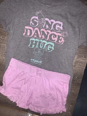 girls abercrombie sz 9/10 trolls shirt sz 12 ruffle Ivy’s Vine Shorts sing dance - Image 1 of 4