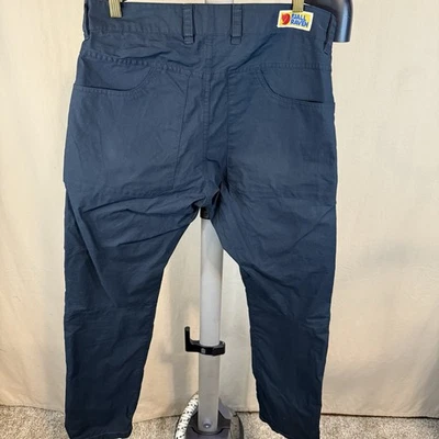 "Pantalones Fjallraven Vardag Lite azul marino, EU 44 largo, EE. UU. 30-31"" - 30"" entrepierna" Foto 1 de 4