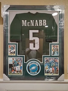 DONOVAN MCNABB PHILADELPHIA EAGLES  SIGNED FRAMED JERSEY SUEDE MATTE JSA COA  - Picture 1 of 2