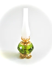 casa de muñecas casa de muñecas miniatura LÁMPARA DE ACEITE DE MESA ELÉCTRICA VERDE OLIVA 12 VOLTIOS - Imagen 1 de 1