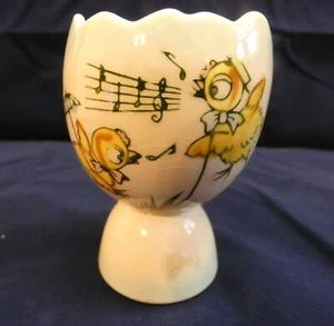 Taza de huevo con pollitos cantando - Imagen 1 de 3