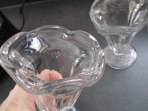 VTG Set of 2 ANCHOR HOCKING Ice Cream Sundae Jello Parfait Soda Ftn Tulip Dish - Picture 1 of 11