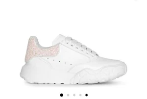 ALEXANDER MCQUEEN COURT SNEAKER DAMEN WEISS & ROSA GLITZER GRÖßE UK 6 EU39 NEU  - Bild 1 von 12