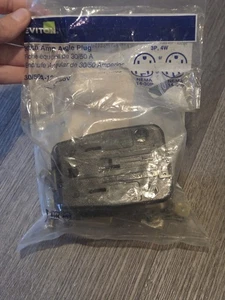 Spina angolare Leviton 30/50 Ampere - Foto 1 di 2