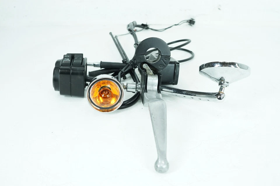 93 Harley Sportster 1200 右发动机启动杀死开关制动主缸 — 第 1/4 张图片