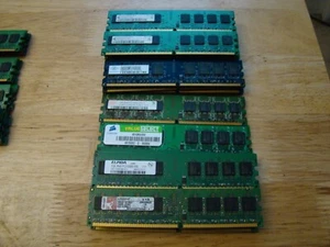 DDR2 1GB /PC2-5300 667MHz 240-Pin Desktop DDR2 Memory Dual C (DIMM) Non-ECC - Picture 1 of 15