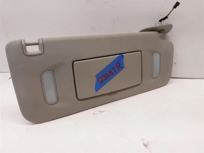 Passenger Right Sun Visor Illuminated Fits 07-14 ESCALADE 76967 - Изображение 1 из 4