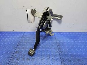 2017-2022 Kia Niro Parking Brake Lever Pedal Assembly OEM 59710G2000 - Picture 1 of 9