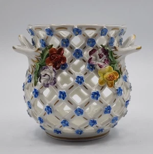 Thieme Dresden Reticulated Floral Handled Basket Weave Cachepot Applied Flowers - Picture 1 of 22