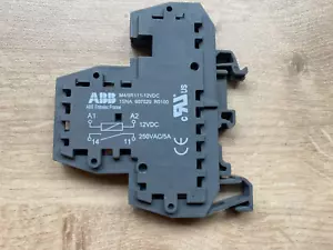 ABB Interface Relaismodul, Hutschienenmontage, 12V DC Spule, SPST - Bild 1 von 2
