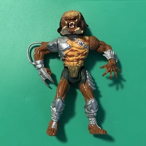 Vintage Predator 5.5" Cracked Tusk Action Figure 1993 Kenner Fox - Picture 1 of 2