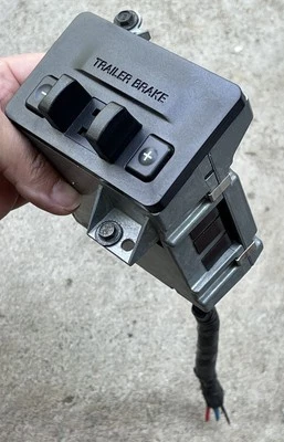 2011-2014 FORD F150 Truck Trailer Brake Module BL3Z19H332AA w/ wires OEM nice - Image 1 of 4