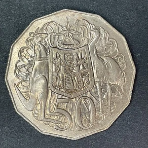 Moneda Extranjera Mundial 50 Céntimos Reina Isabel II Canguro Rojo Emú AUSTRALIA 1975 - Imagen 1 de 2