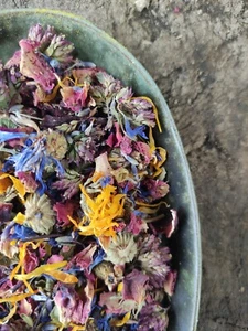 Beautiful Wild & Organic Radiance - Facial Steam - Skin Detox - Blue Cornflower - Picture 1 of 5