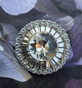 Magnetbrosche, klares Kristall. Hochzeit, Reitershow Brosche, Schal Magnet - Bild 1 von 6