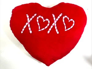 XOXO Red Heart Valentine Medium Soft Plush Pillow - Hugs Kisses Love 14" x 16" - Picture 1 of 5