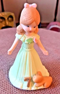 Enesco Growing Up Girls “Light Brown Hair Age 7” Porcelain Figurine, 4.5” 1982 - Picture 1 of 3